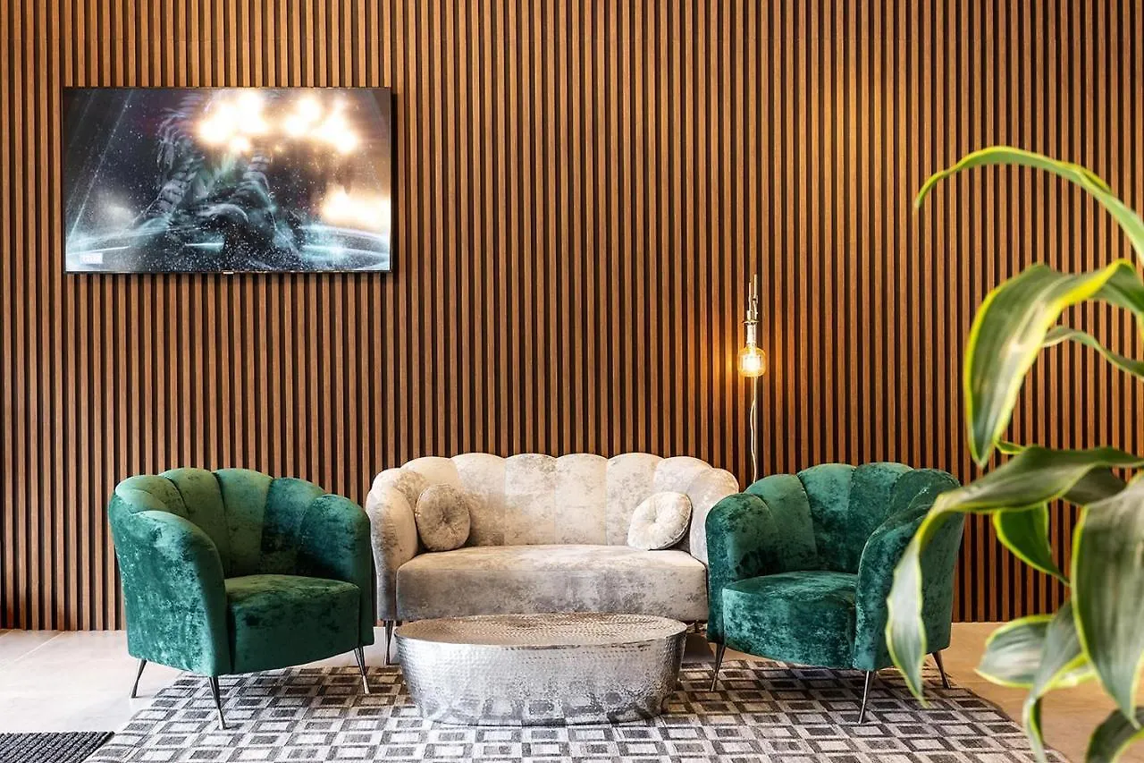 Abrazo Sofia Hotel By Hmg