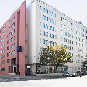 Novotel Donau Hotel Vienna