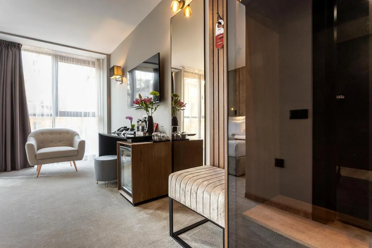Abrazo Sofia Hotel By Hmg 4*,