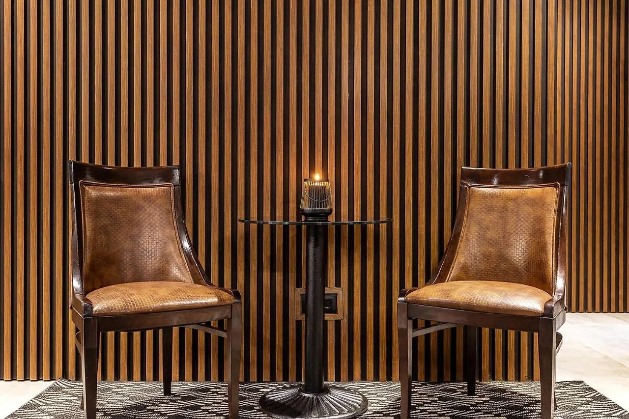 Abrazo Sofia Hotel By Hmg 4*,